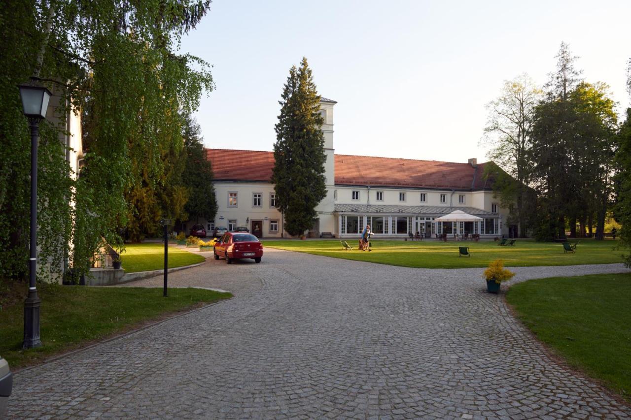 Zamek Na Skale Hotel Trzebieszowice ภายนอก รูปภาพ